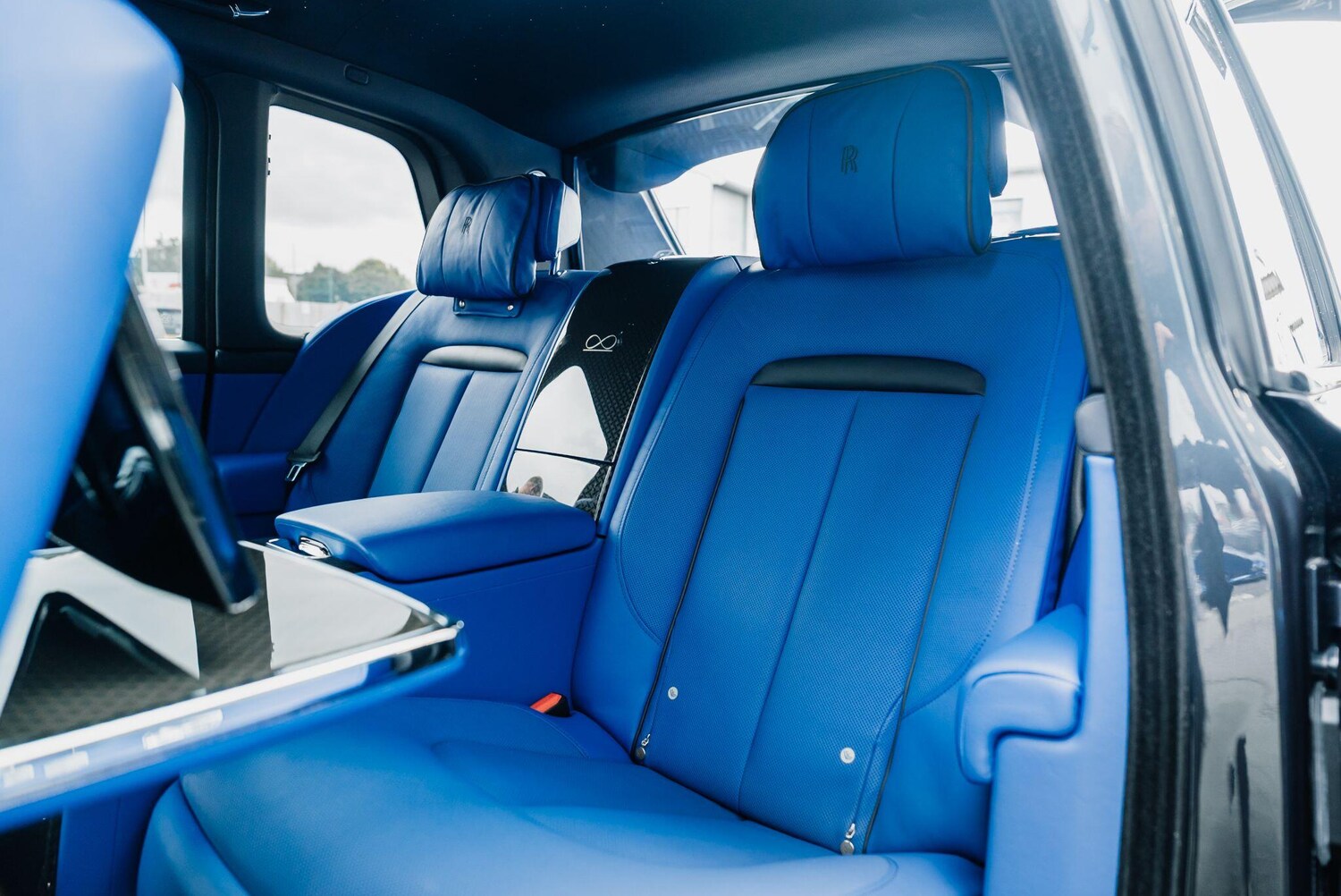 Used Rolls-Royce Cullinan 2020 for sale - 76283575: Photo 64