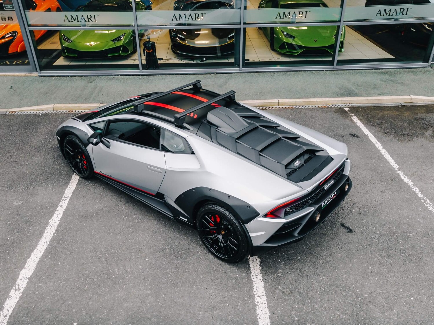 Used Lamborghini Urus 2023 for sale - 76592660: Photo 32