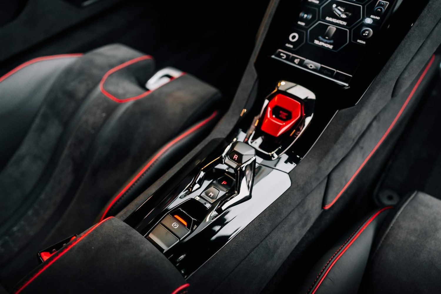 Used Lamborghini Urus 2023 for sale - 76592660: Photo 37