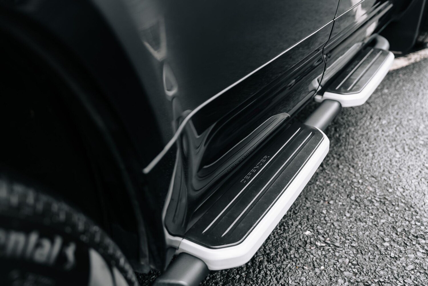 Used Land Rover Defender 110 for sale - 76886785: Photo 17