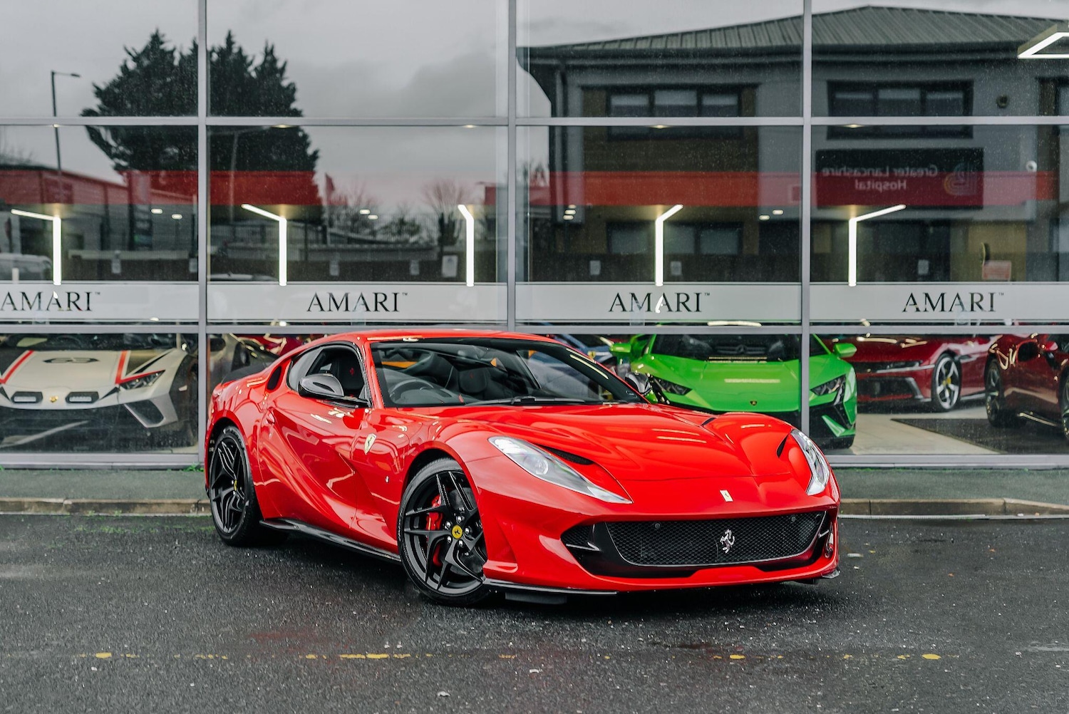 Used Ferrari 812 Superfast 2019 for sale - 76549918: Photo 1