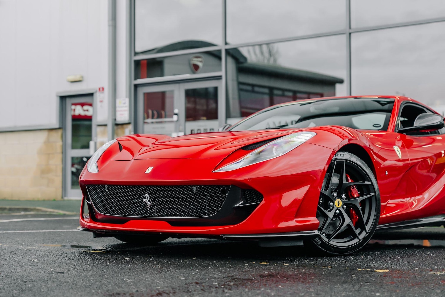 Used Ferrari 812 Superfast 2019 for sale - 76549918: Photo 24