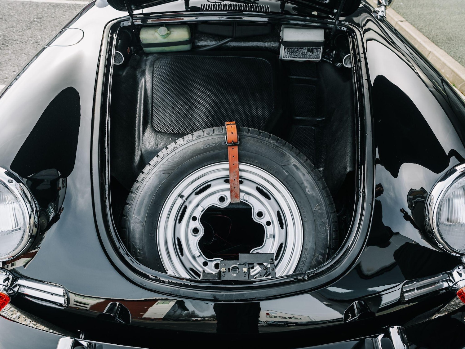 Used Porsche 356 for sale - 76476677: Photo 59