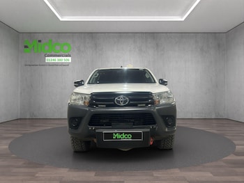 Used Toyota Hilux 2017 for sale - 75152928: Photo