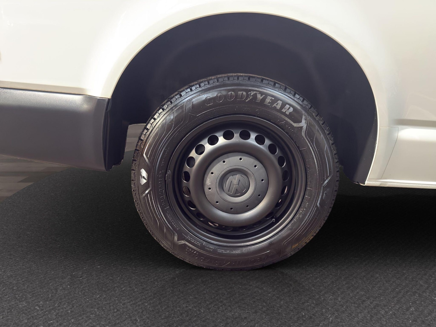 Used Volkswagen Transporter 2012 for sale - 77229729: Photo 25