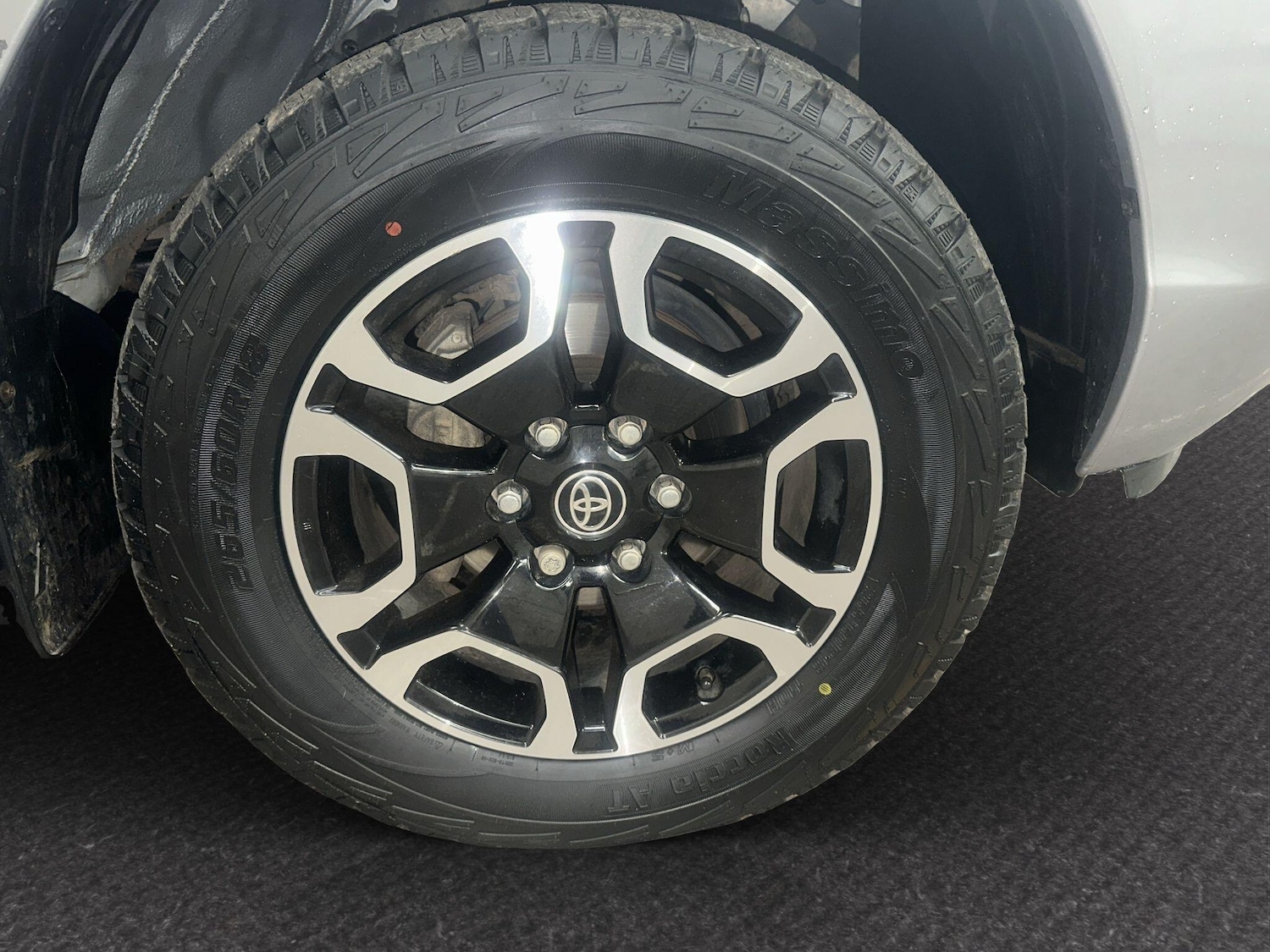 Used Toyota Hilux 2022 for sale - 76327036: Photo 22