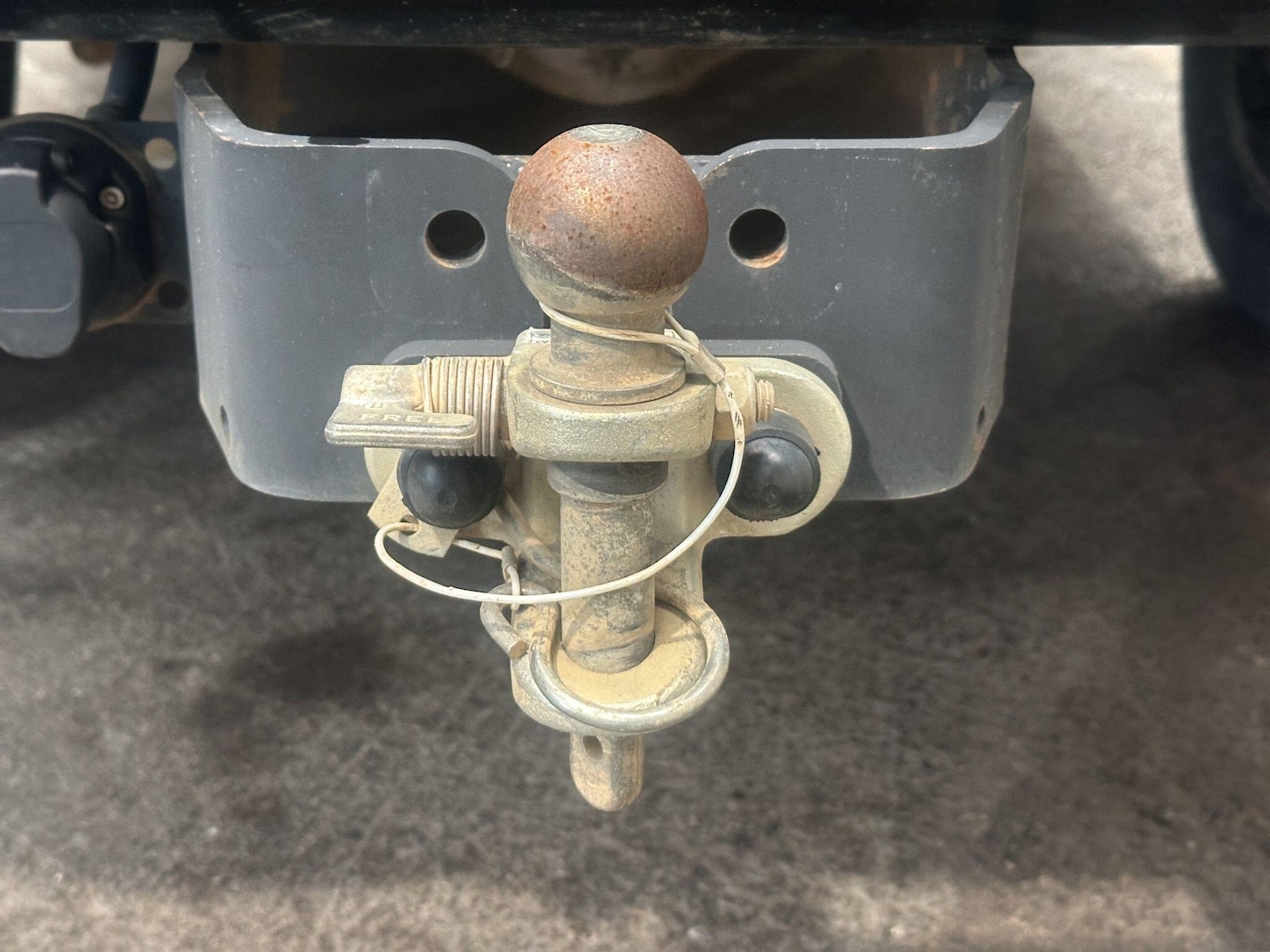 Used Toyota Hilux 2022 for sale - 76327036: Photo 27