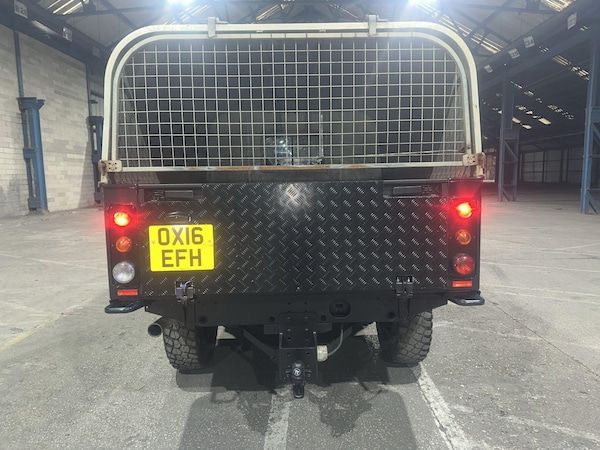 Used Land Rover Defender 110 2016 for sale - 75670640: Photo 7