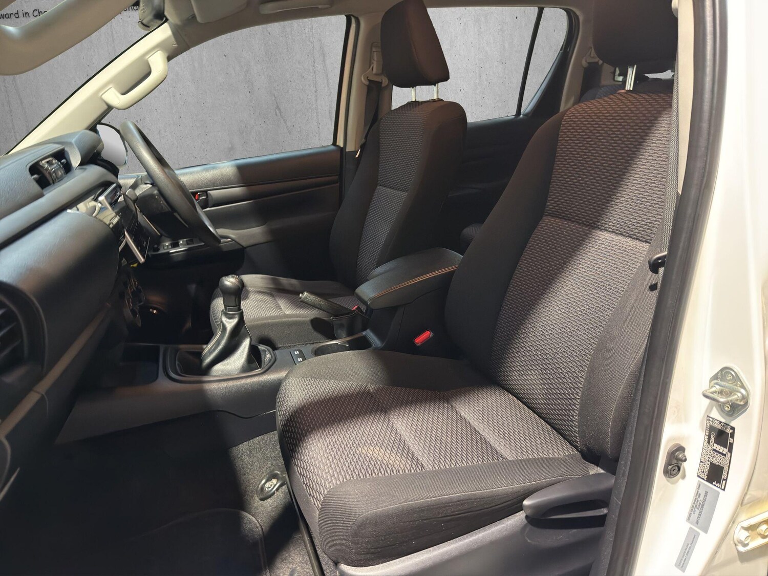 Used Toyota Hilux for sale - 77573821: Photo 16