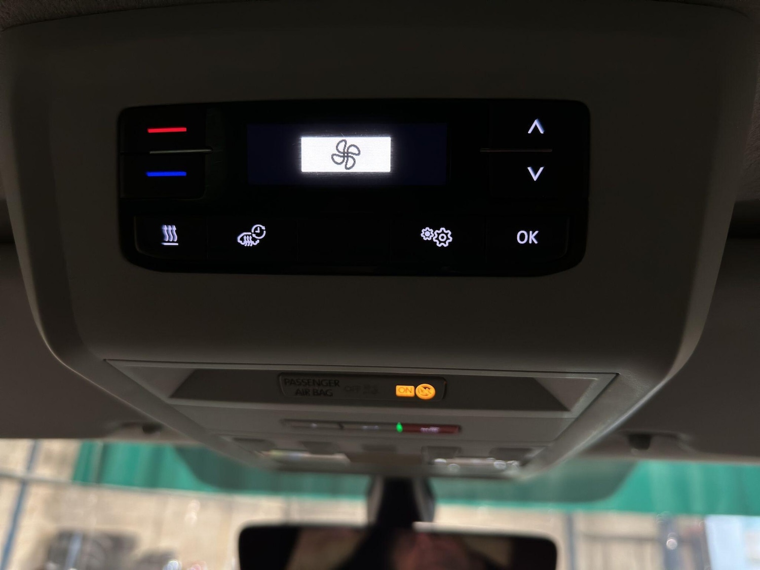 Used Volkswagen Transporter 2023 for sale - 76561811: Photo 22