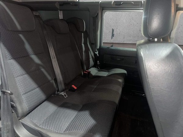 Used Land Rover Defender 110 2013 for sale - 74337060: Photo 11