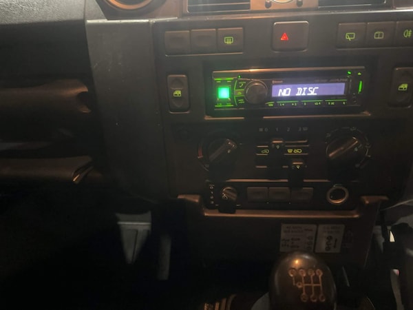 Used Land Rover Defender 110 2013 for sale - 74337060: Photo 13