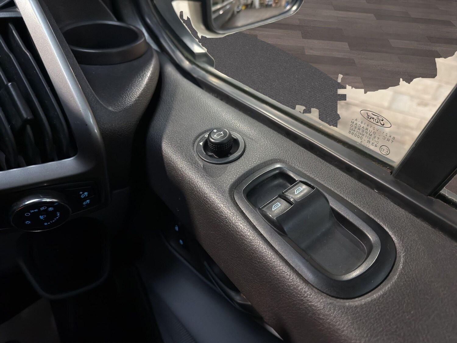 Used Ford Transit Custom 2015 for sale - 77537968: Photo 12