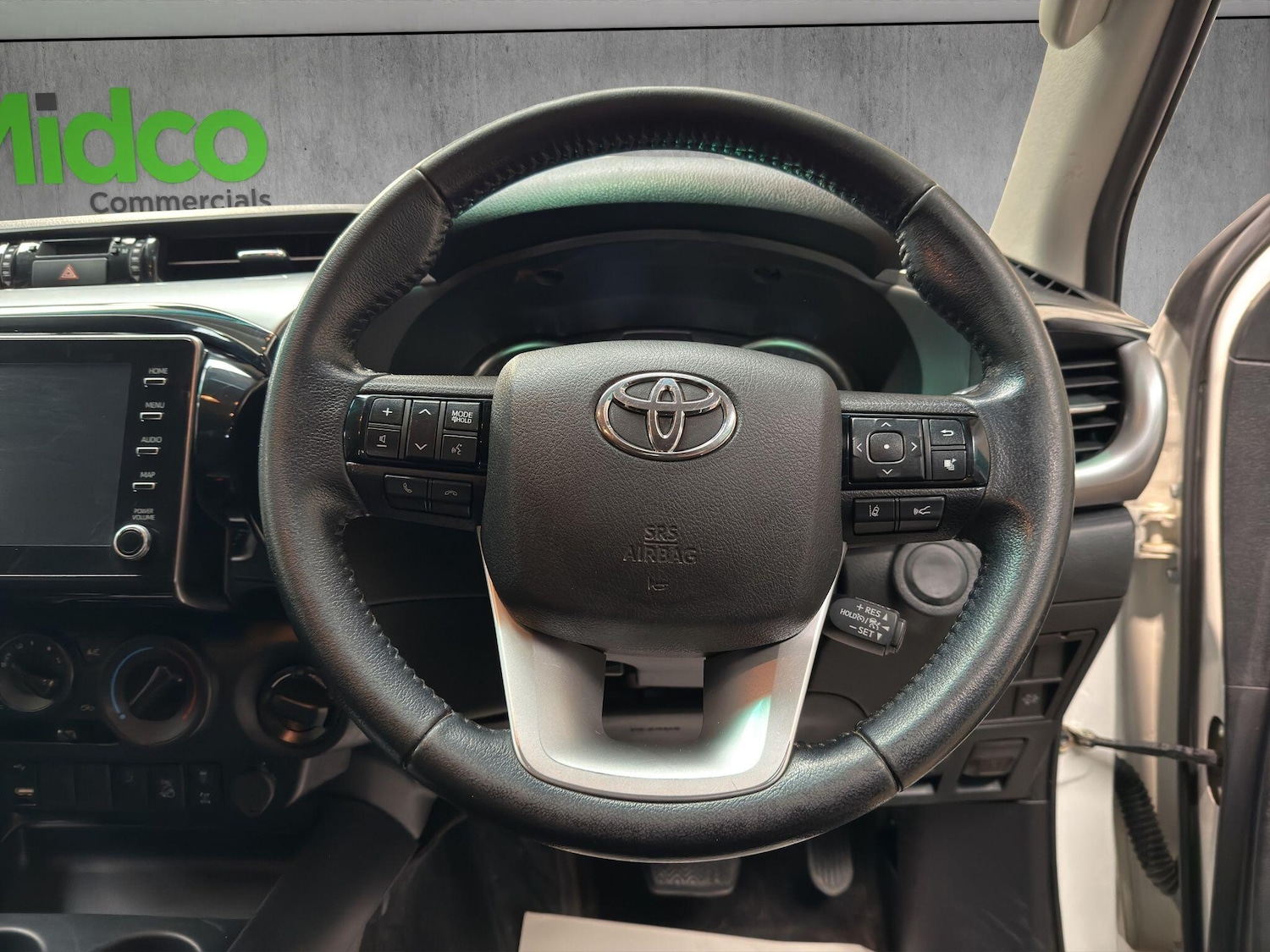 Used Toyota Hilux 2021 for sale - 77854240: Photo 10