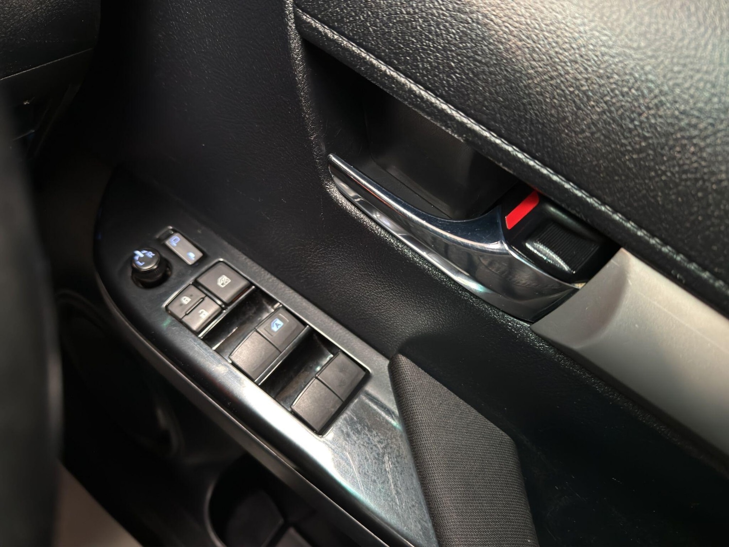 Used Toyota Hilux 2021 for sale - 77854240: Photo 16