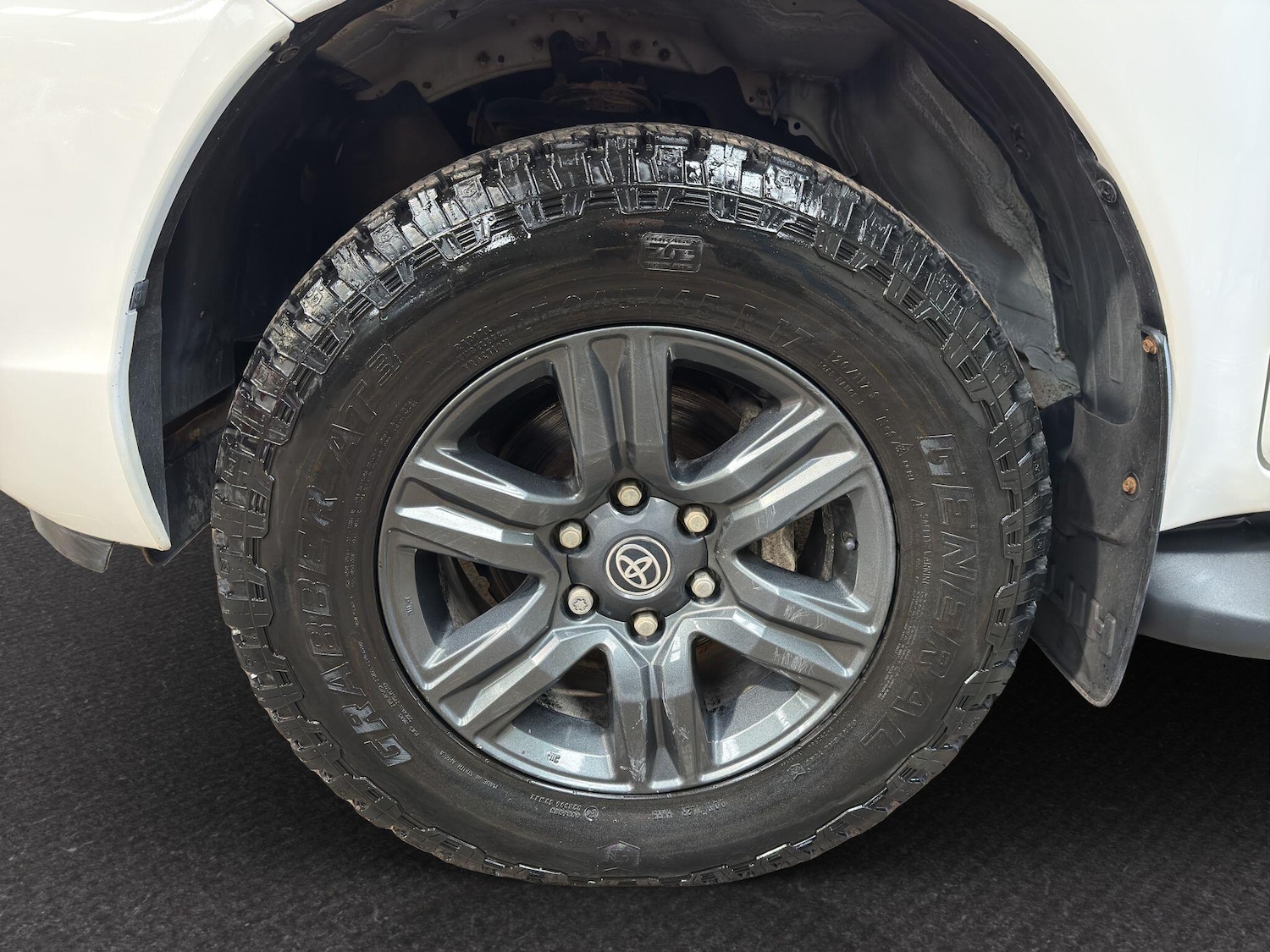 Used Toyota Hilux 2021 for sale - 77854240: Photo 24