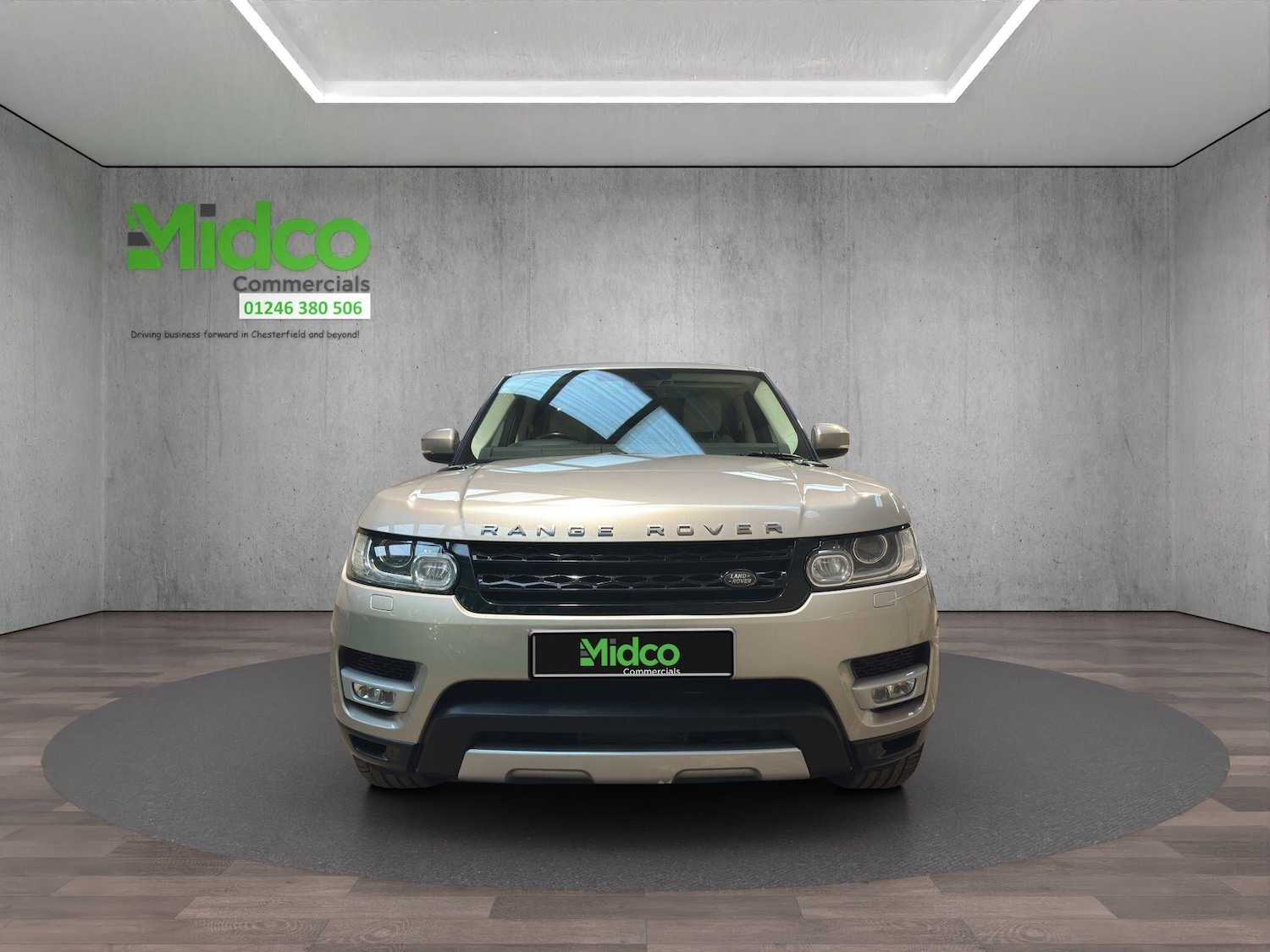 Used Land Rover Range Rover Sport 2015 for sale - 76634297: Photo 2