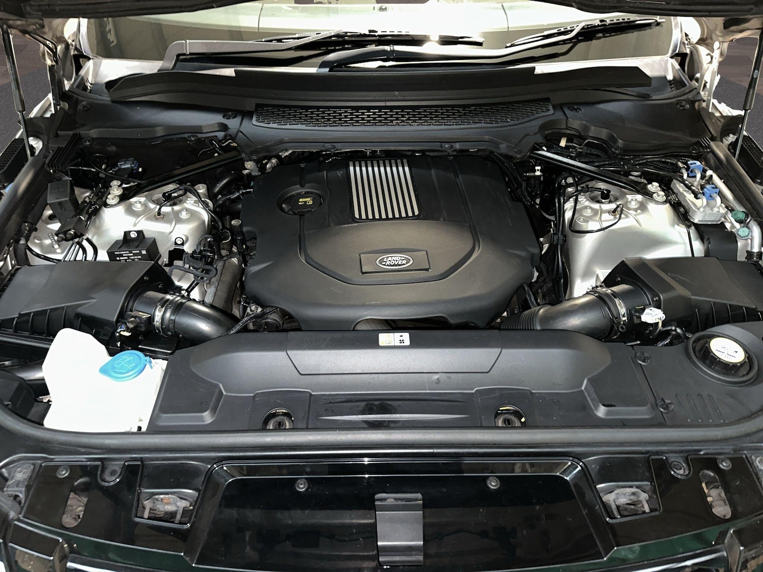 Used Land Rover Range Rover Sport 2015 for sale - 76634297: Photo 22