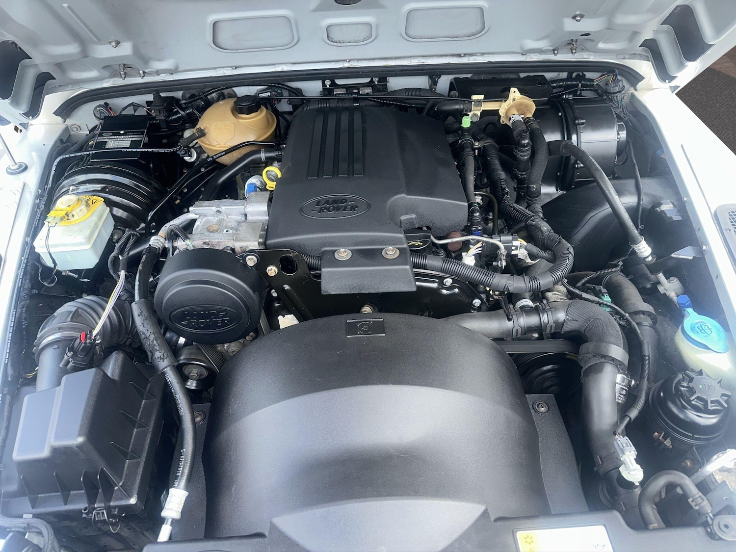 Used Land Rover Defender 2012 for sale - 76572126: Photo 19