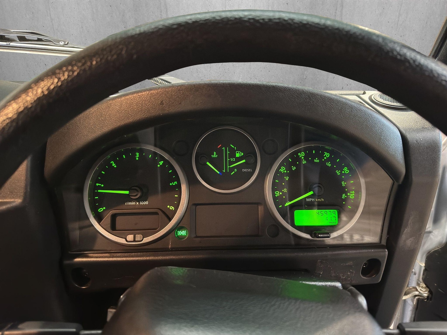 Used Land Rover Defender 2013 for sale - 76572036: Photo 11