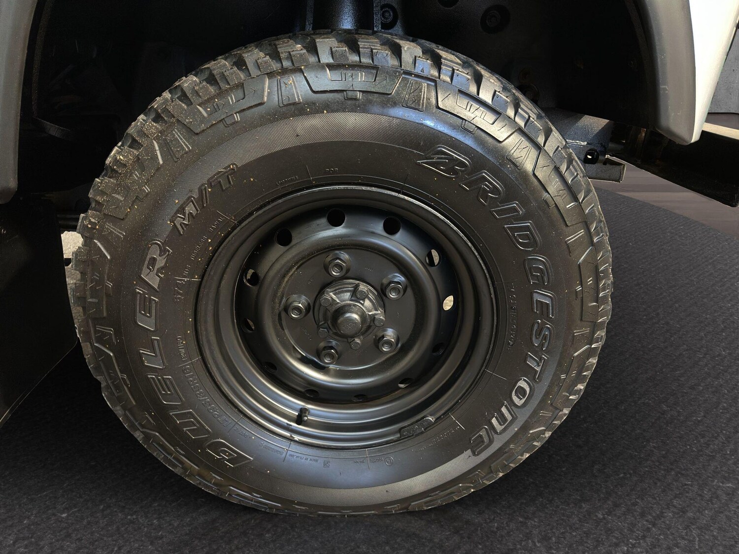 Used Land Rover Defender 2013 for sale - 76572036: Photo 18