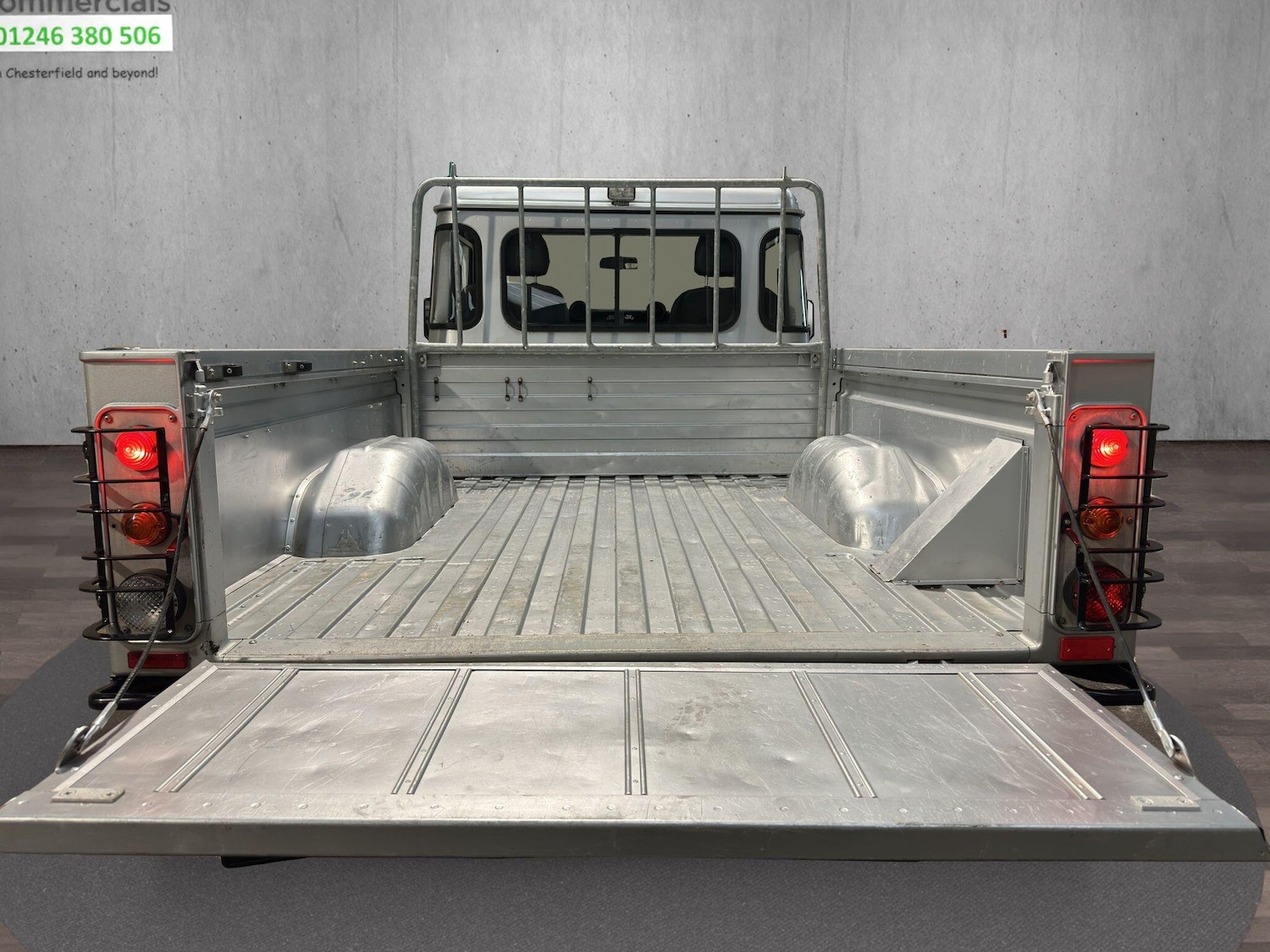 Used Land Rover Defender 2013 for sale - 76572036: Photo 7