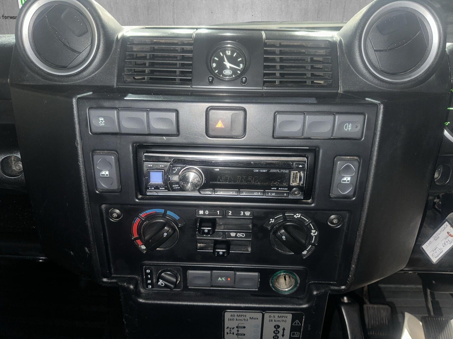 Used Land Rover Defender 2016 for sale - 76886455: Photo 15