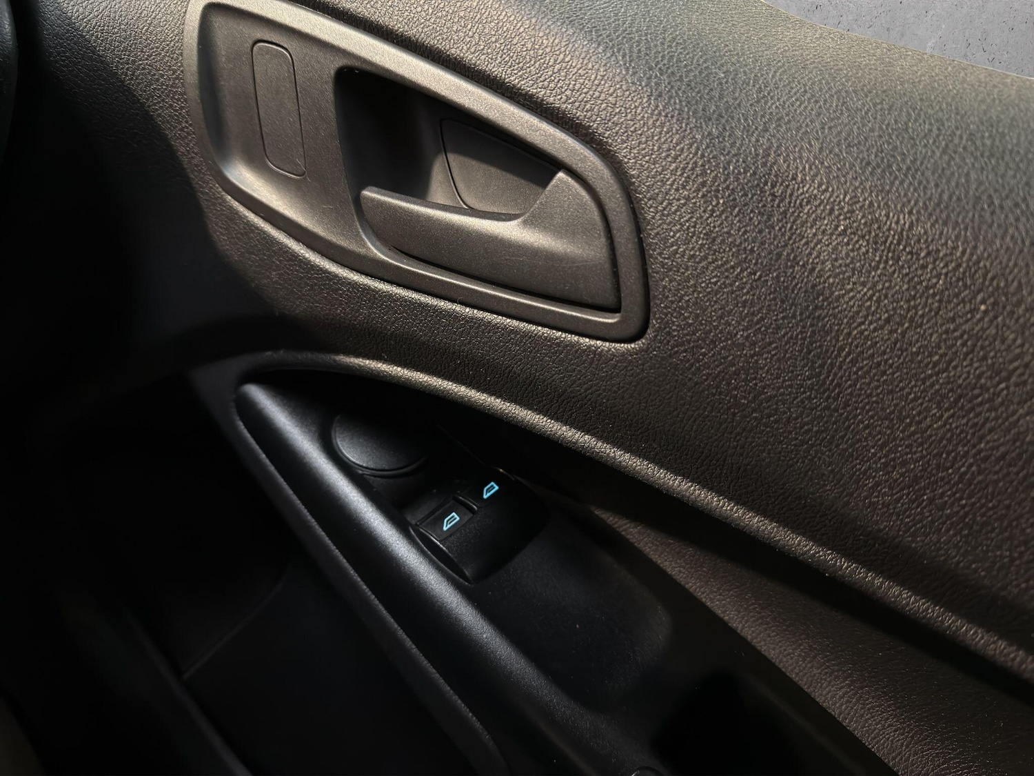 Used Ford Transit Connect 2018 for sale - 76866160: Photo 12