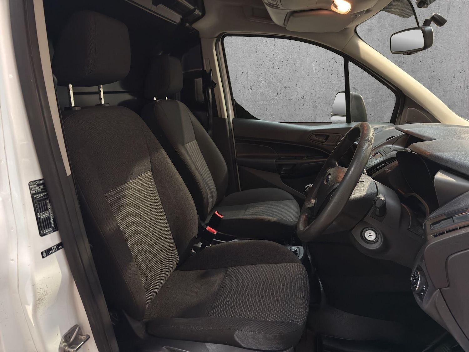 Used Ford Transit Connect 2018 for sale - 76866160: Photo 4