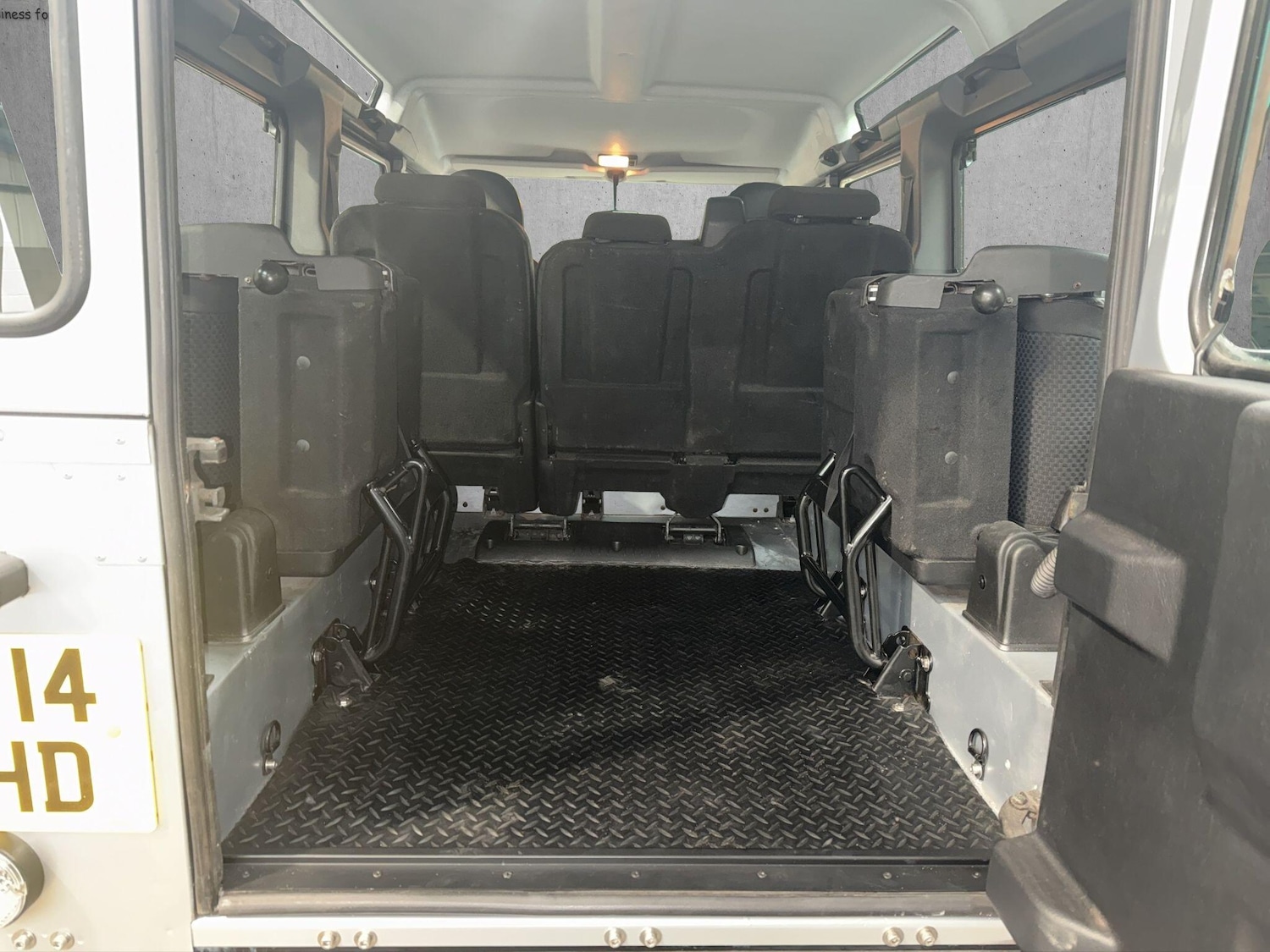 Used Land Rover Defender 110 for sale - 77705560: Photo 17