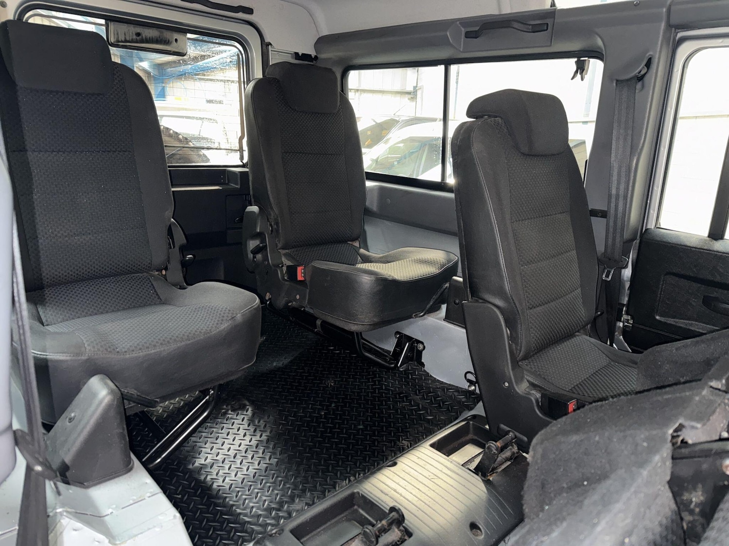 Used Land Rover Defender 110 for sale - 77705560: Photo 19