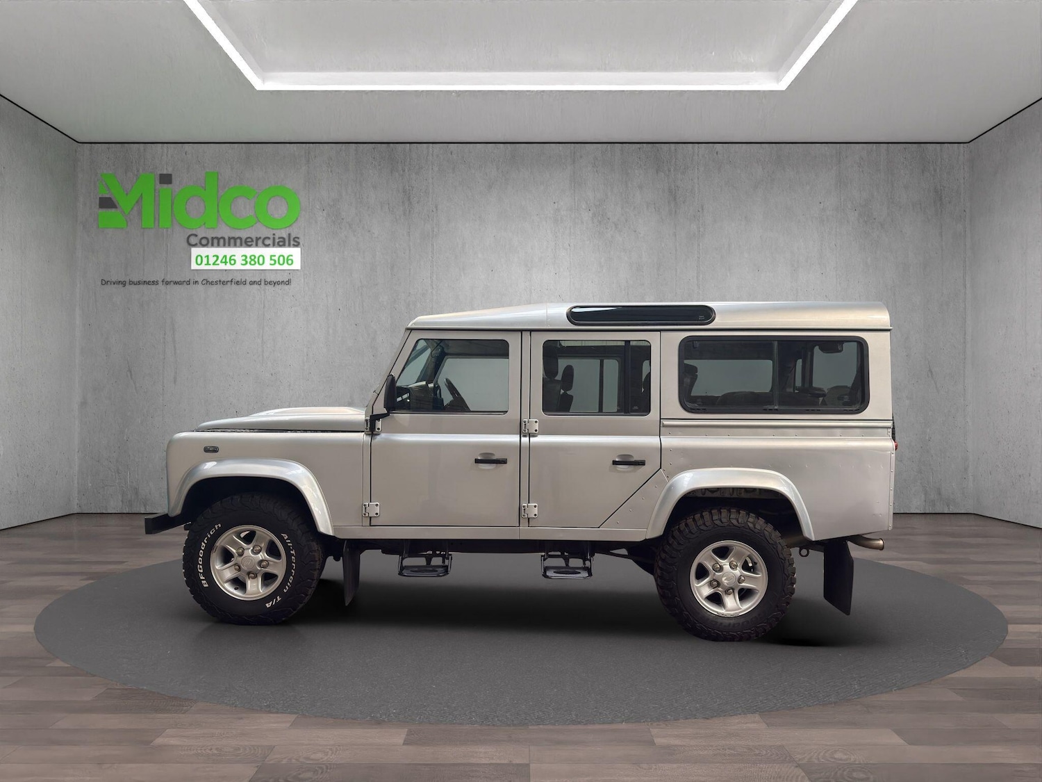 Used Land Rover Defender 110 for sale - 77705560: Photo 2