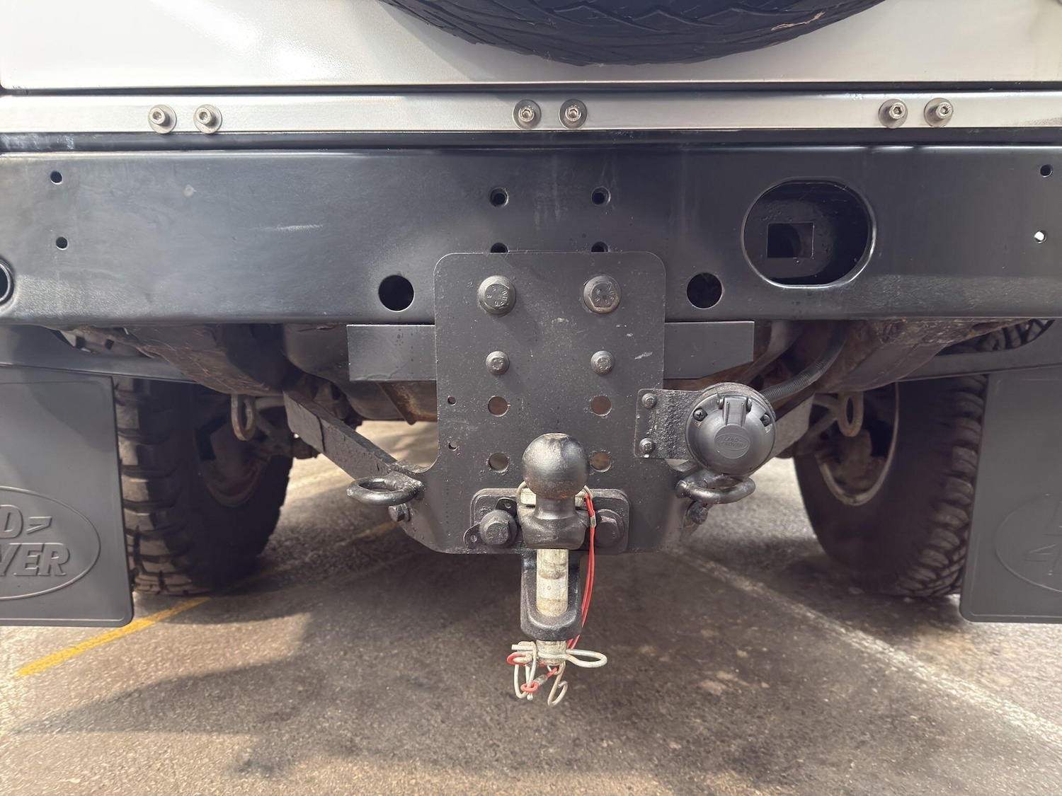 Used Land Rover Defender 110 for sale - 77705560: Photo 25