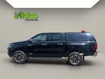 Used Toyota Hilux 2021 for sale - 79441475: Photo