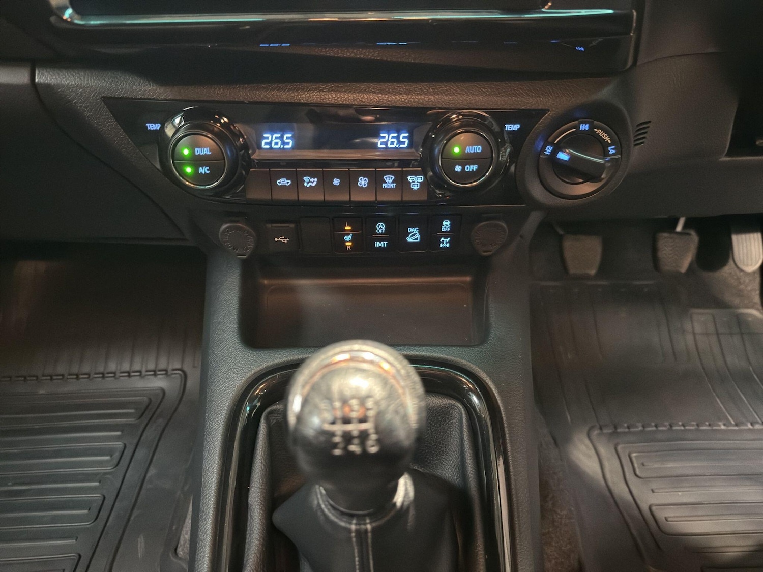 Used Toyota Hilux 2025 for sale - 77074400: Photo 14