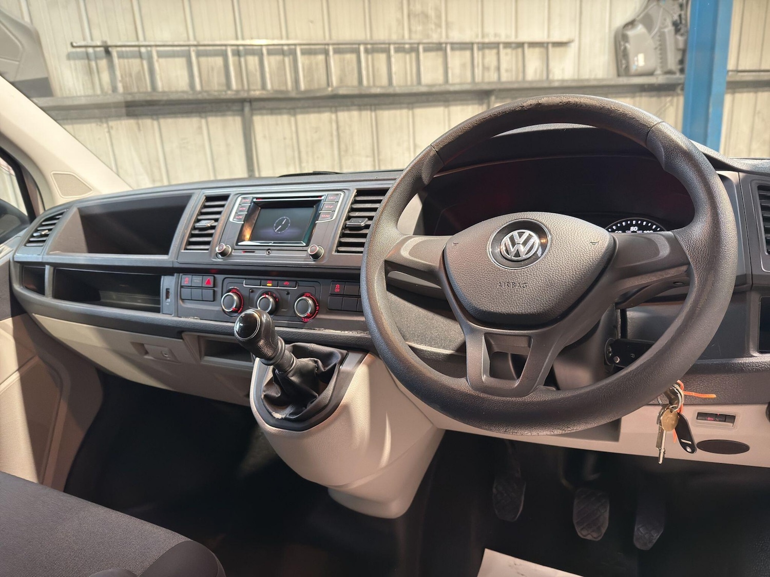 Used Volkswagen Transporter 2019 for sale - 77468257: Photo 13