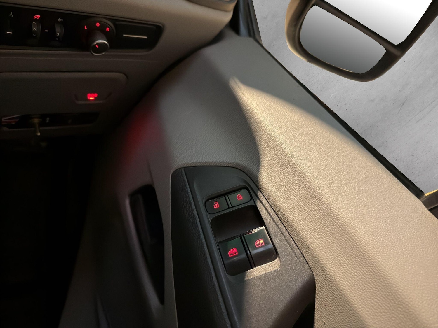 Used Maxus Deliver 9 2023 for sale - 77214982: Photo 10