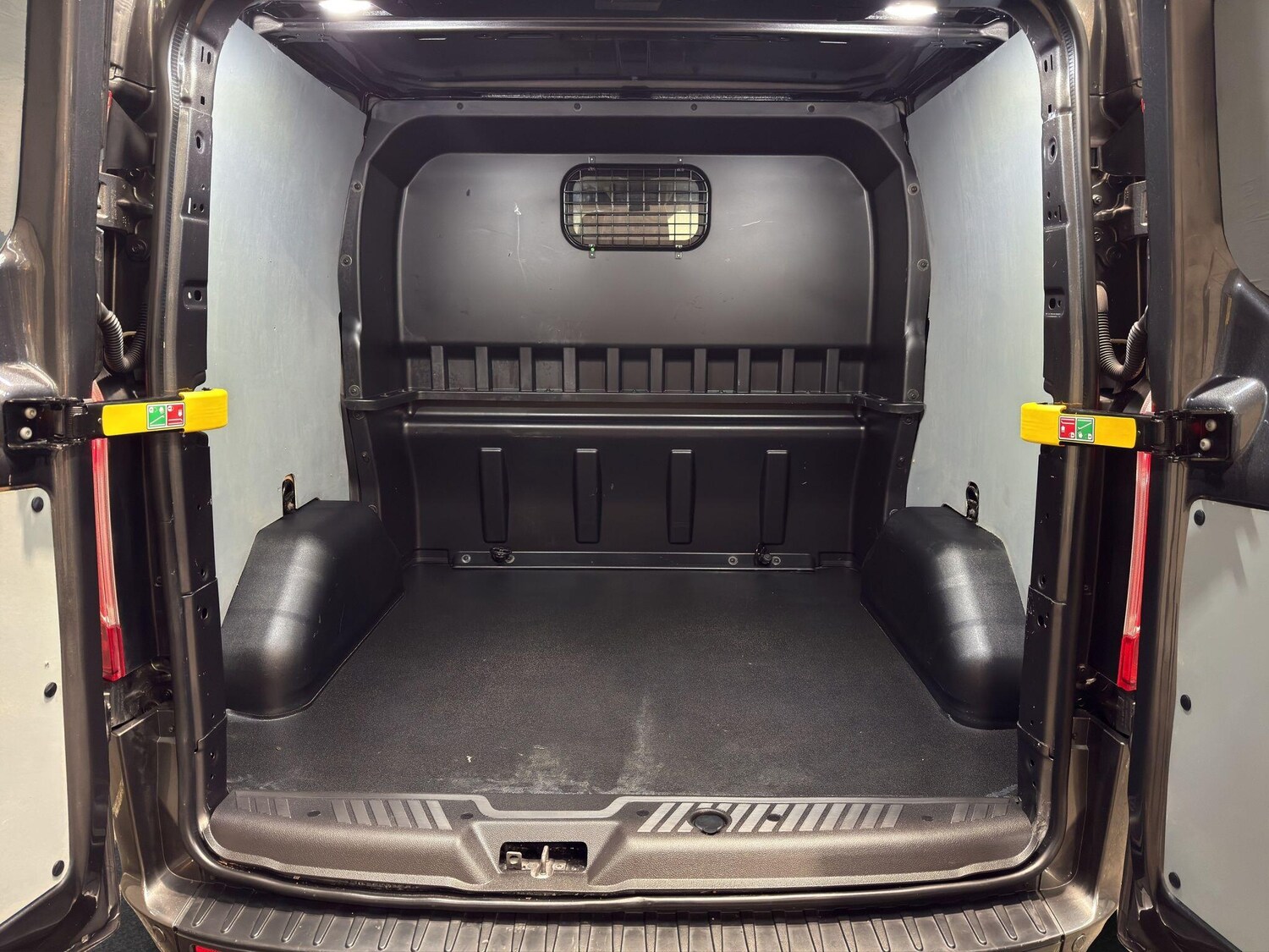 Used Ford Transit Custom for sale - 77575123: Photo 21