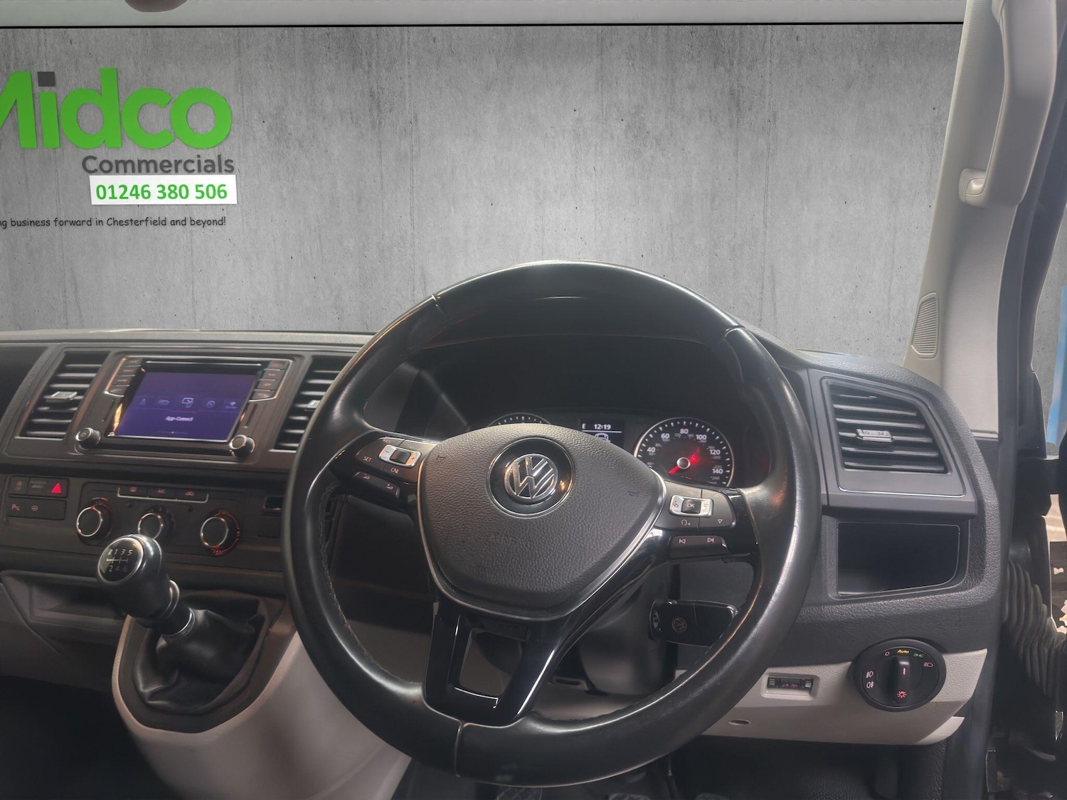 Used Volkswagen Transporter 2018 for sale - 76337396: Photo 13