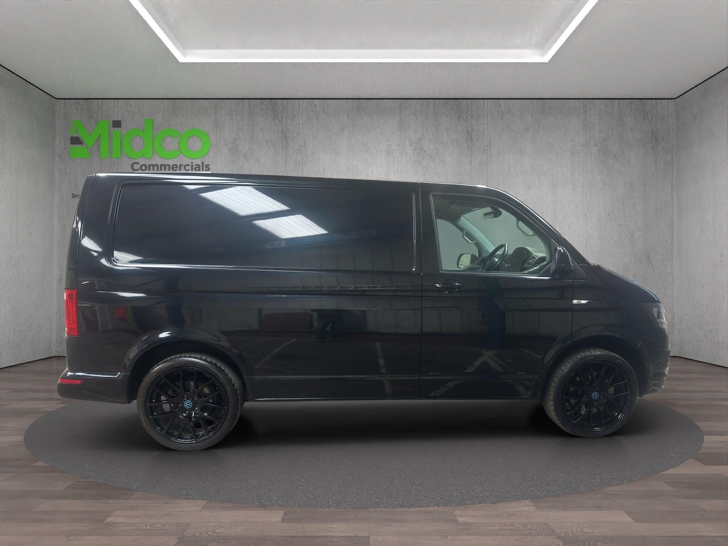 Used Volkswagen Transporter 2018 for sale - 76337396: Photo 9