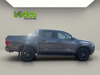 Used Toyota Hilux 2022 for sale - 79237228: Photo