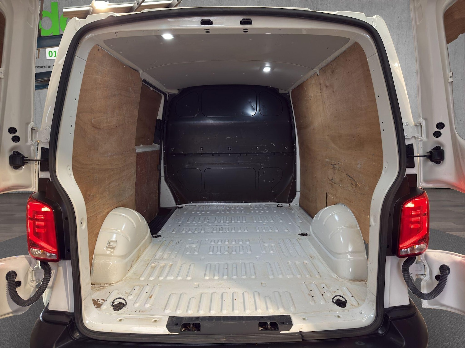 Used Volkswagen Transporter 2022 for sale - 77425422: Photo 19