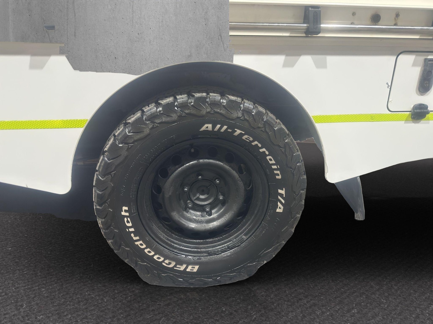 Vehicle 27