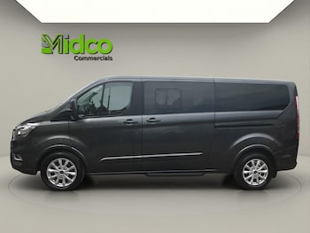 Used Ford Tourneo Custom 2018 for sale - 79132670: Photo