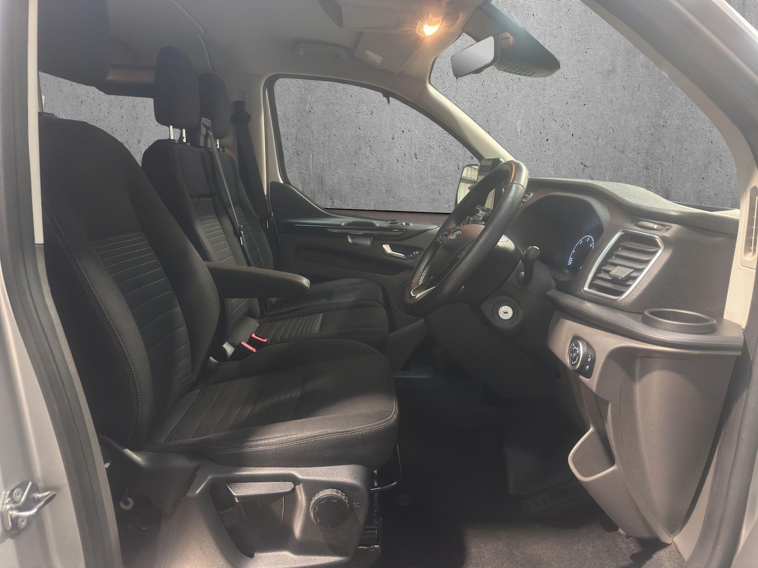 Used Ford Transit Custom 2022 for sale - 76306681: Photo 4