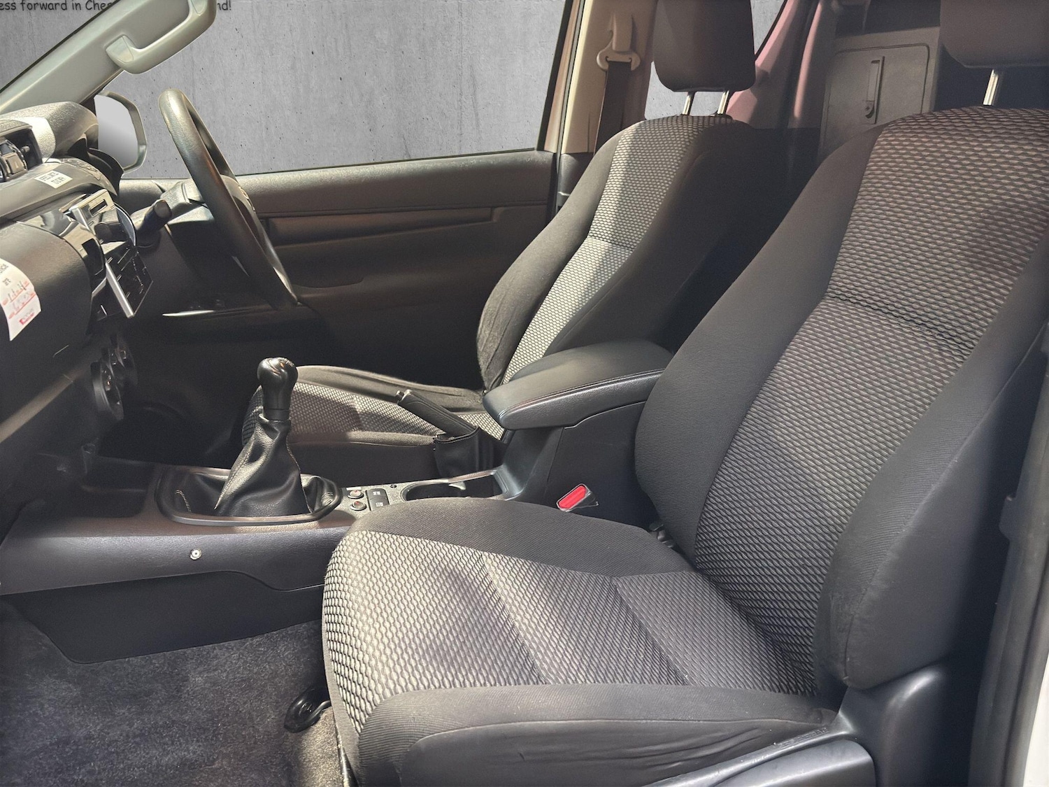 Used Toyota Hilux 2017 for sale - 76752399: Photo 16