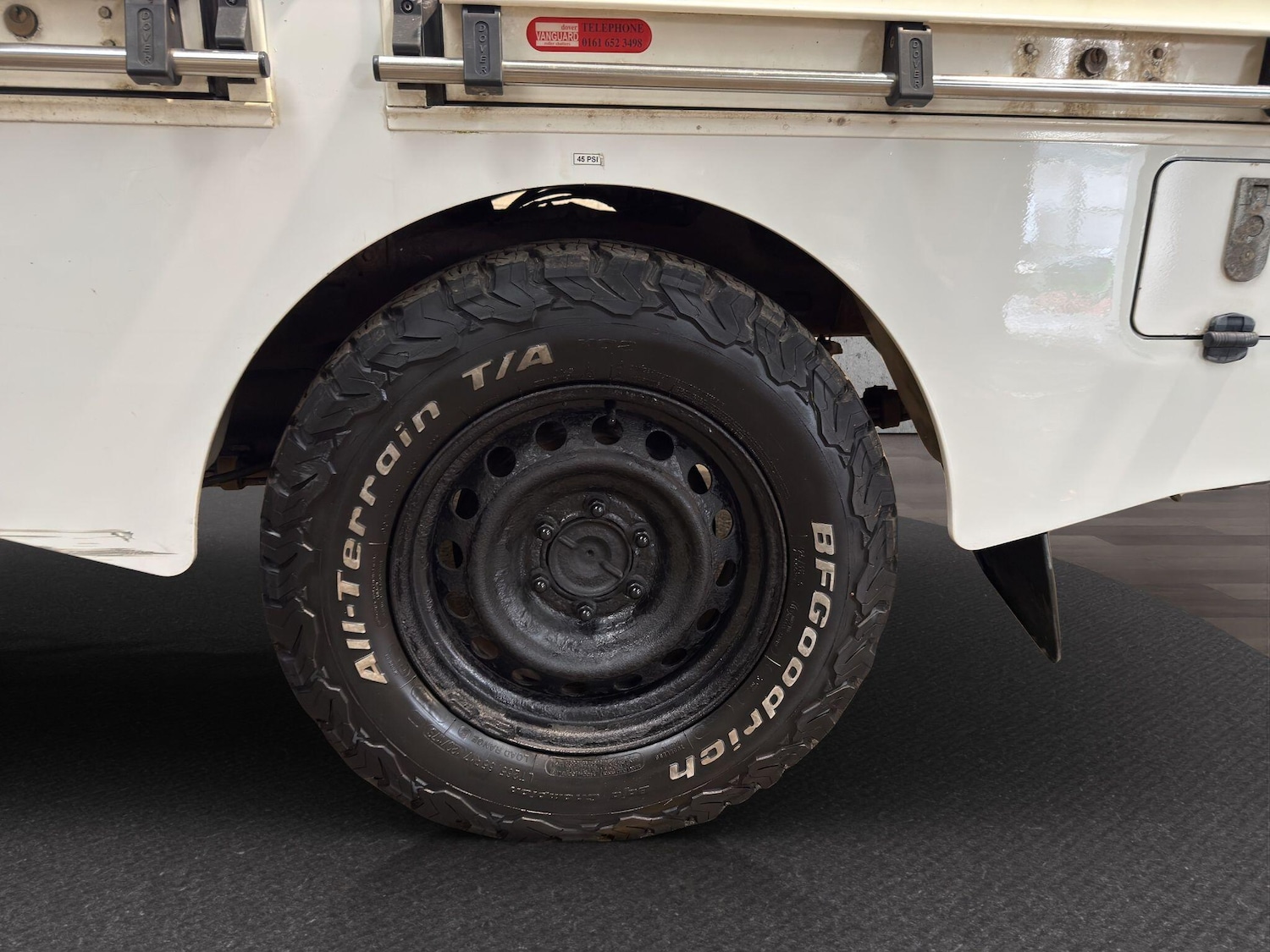 Used Toyota Hilux 2017 for sale - 76752399: Photo 24