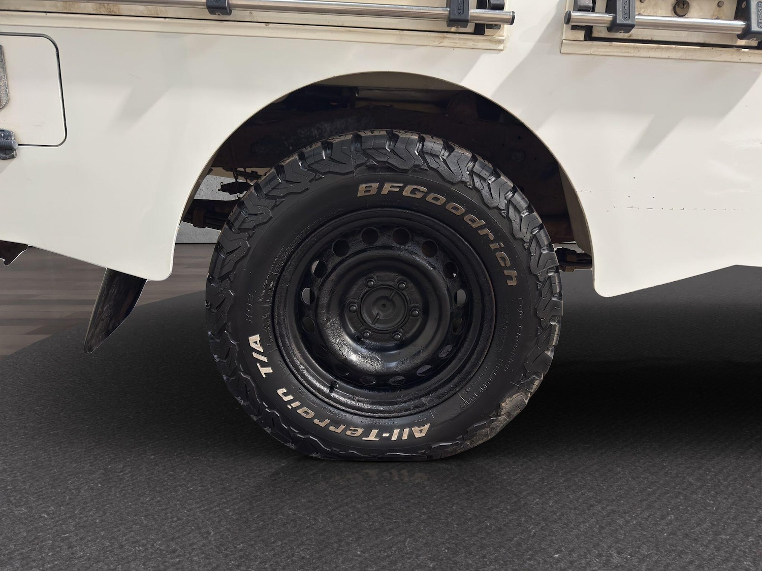 Used Toyota Hilux 2017 for sale - 76752399: Photo 25