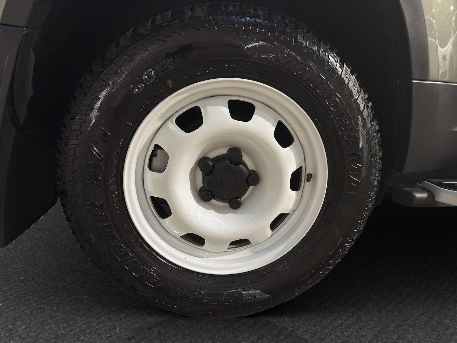 Used Land Rover Defender 110 2023 for sale - 76865584: Photo 38