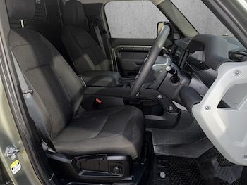 Used Land Rover Defender 2023 for sale - 76865584: Photo